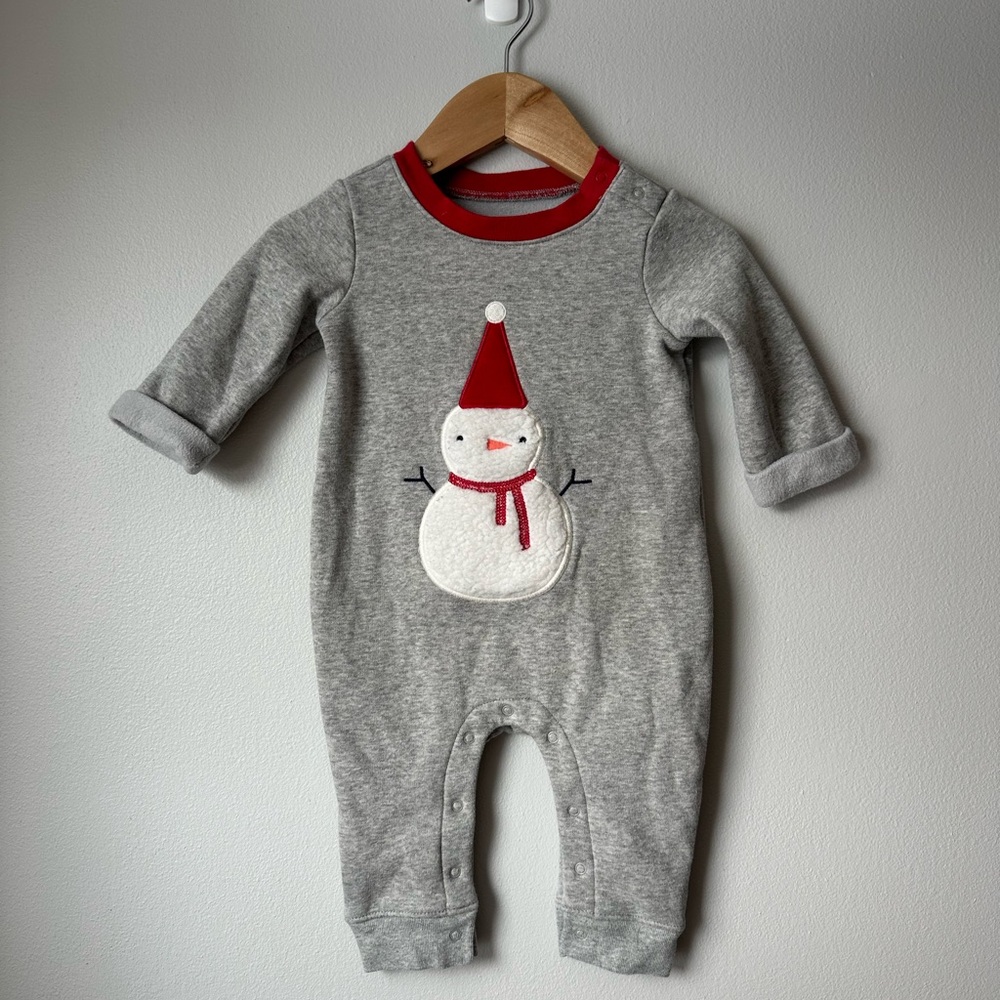 GAP Gray Snowman Romper with Red Accents